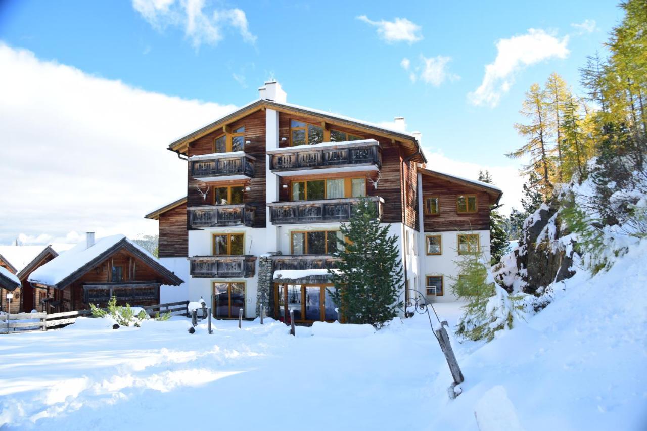 ALPENFLAIR Wellness Appartment mit Aussicht zum träumen Turracher Hohe Exterior foto