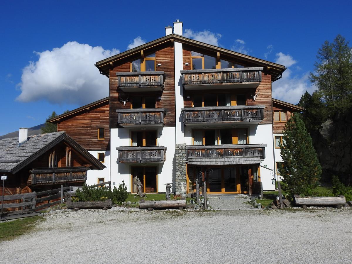 ALPENFLAIR Wellness Appartment mit Aussicht zum träumen Turracher Hohe Exterior foto