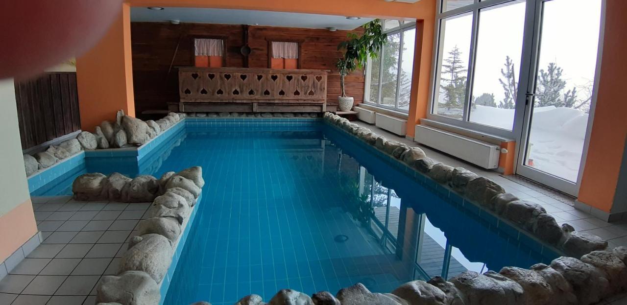 ALPENFLAIR Wellness Appartment mit Aussicht zum träumen Turracher Hohe Exterior foto